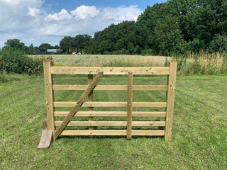 Farm Gate 180cm breed - Grenen Geïmpregneerd - Lands End B.V.